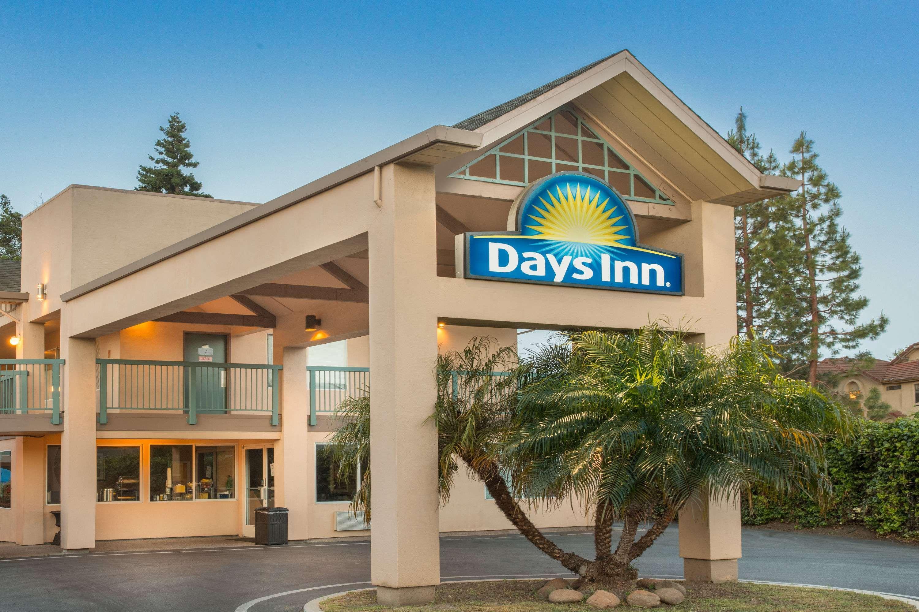 Days Inn By Wyndham Redwood City Eksteriør bilde